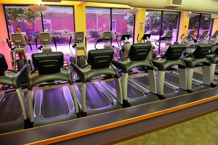 Genesis Health Clubs - The Atlantic Club Red Bank Picture 9