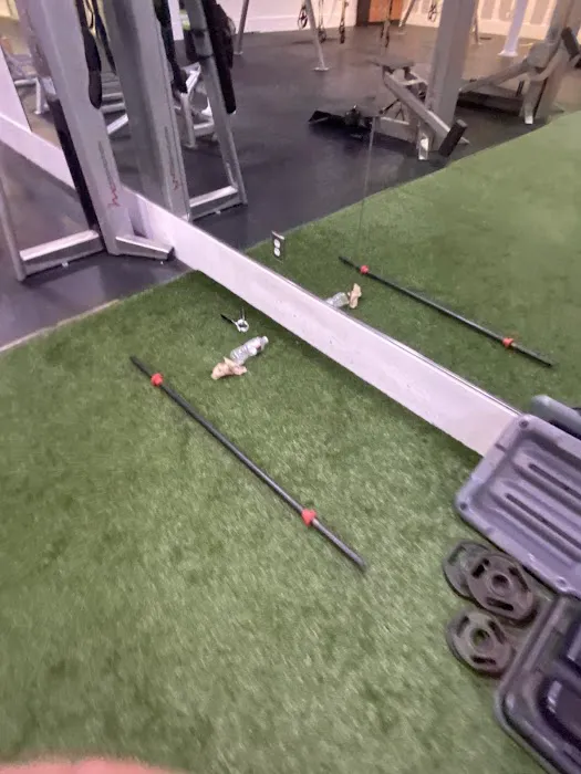 Crunch Fitness - Tinton Falls Picture 2