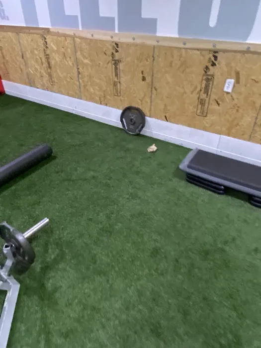 Crunch Fitness - Tinton Falls Picture 1
