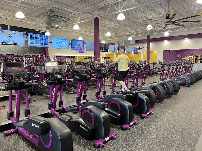 Planet Fitness Picture 3