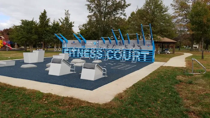 Fitness Court at Buccleuch Park Picture 6