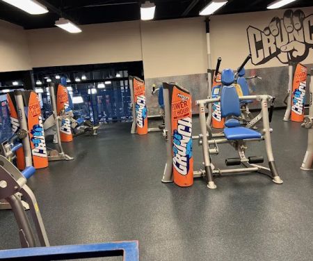 Crunch Fitness - Somerset