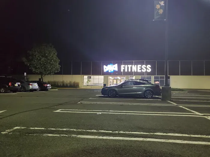 Crunch Fitness - Somerset Picture 3
