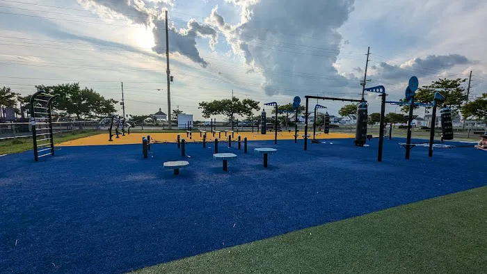Calisthenics Park Picture 3