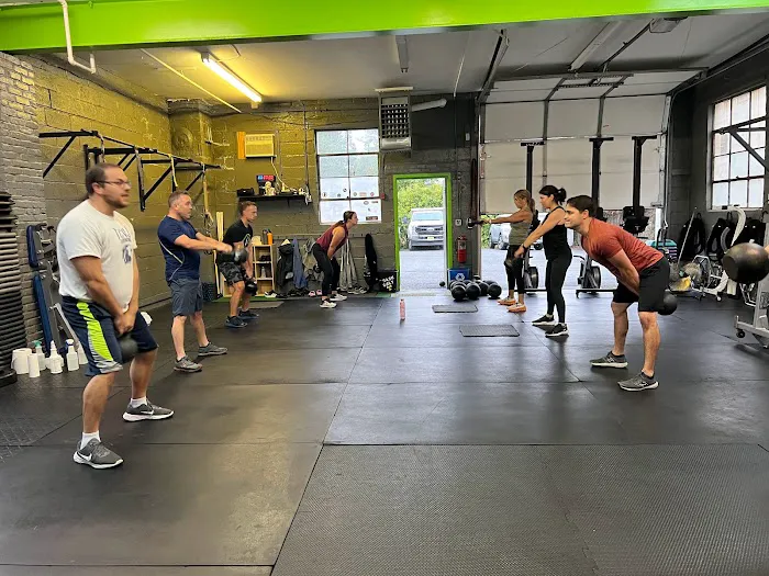 Two Wolves Fitness Picture 6