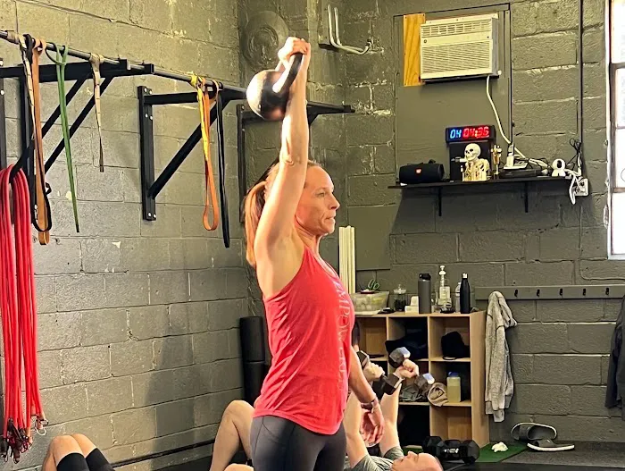 Two Wolves Fitness Picture 7