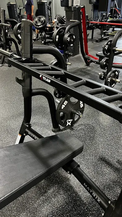 Fitness Factory Health Club Picture 5
