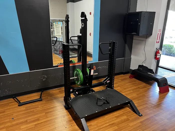 Fitness Factory Health Club Picture 3