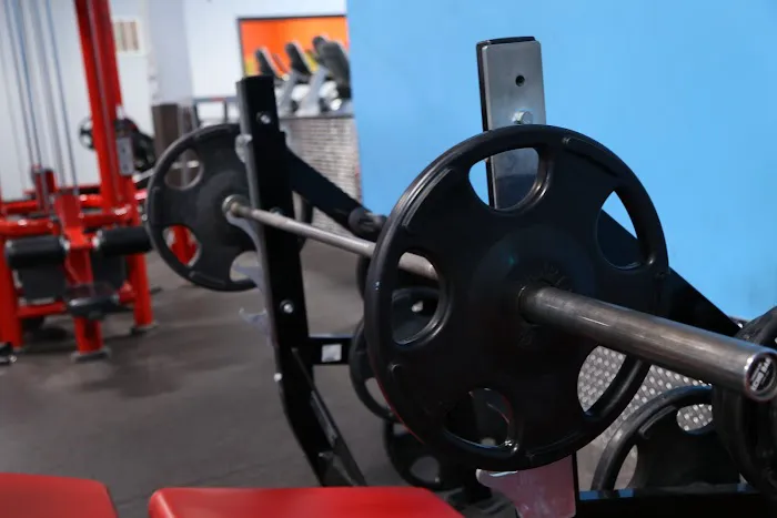 Fitness Factory Health Club Picture 6