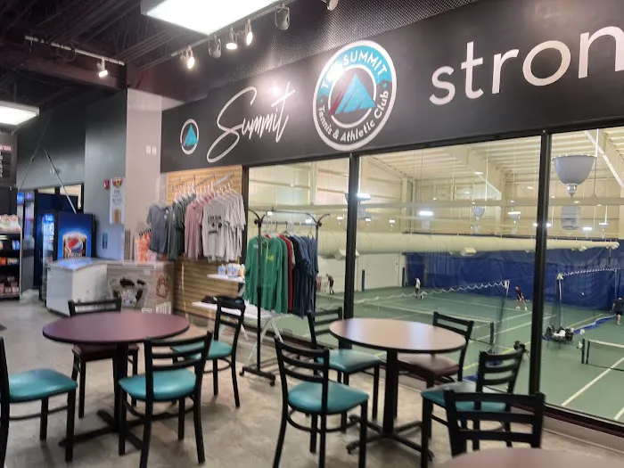 The Summit Tennis and Athletic Club Picture 6