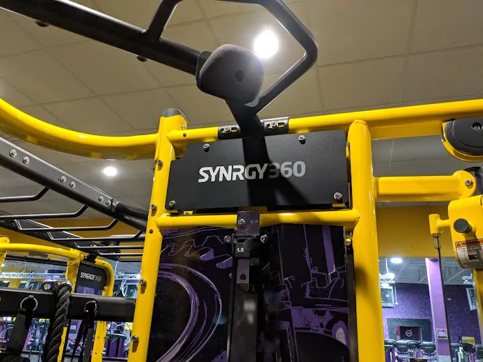 Planet Fitness Picture 7