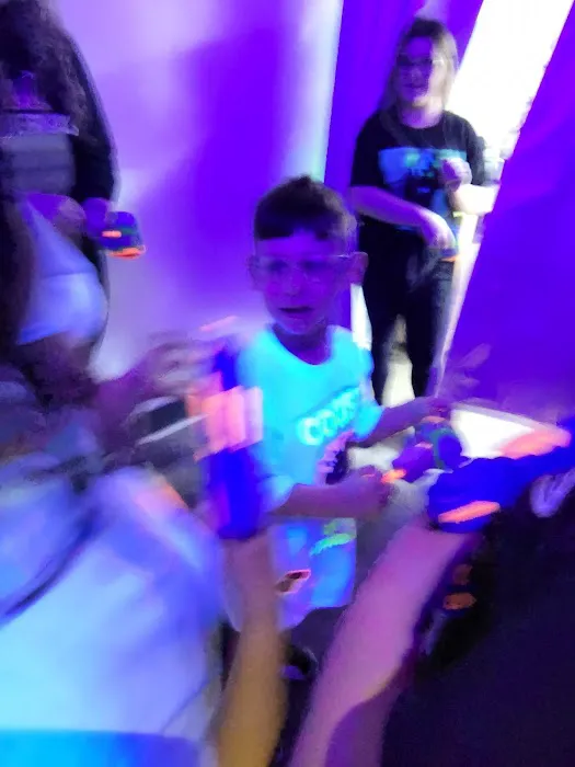 DJ GOT ME FIT Picture 7