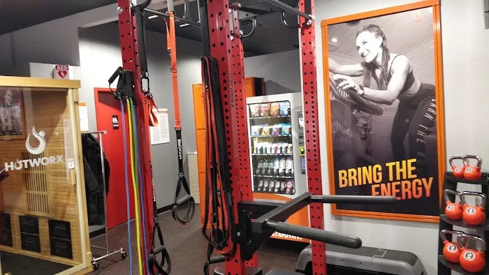 HOTWORX - Staten Island, NY (Charleston) Picture 5