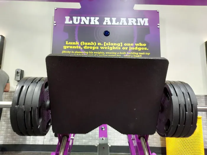 Planet Fitness Picture 5