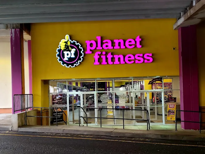 Planet Fitness Picture 3