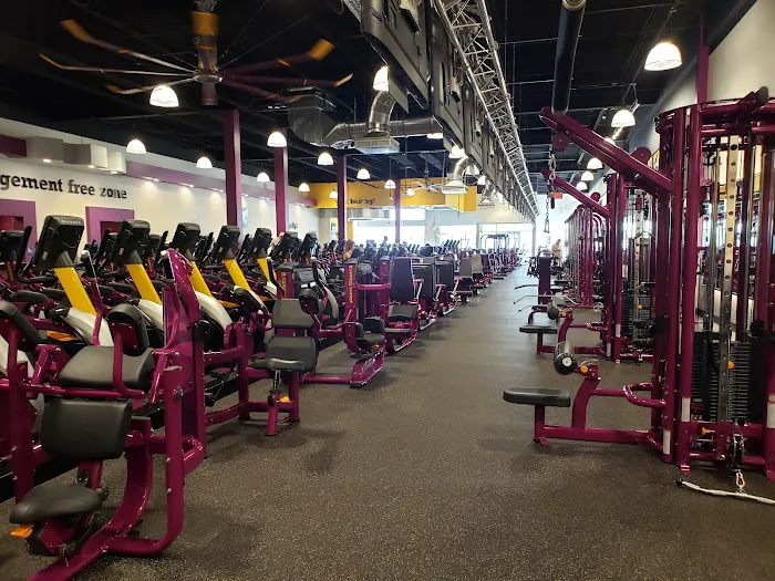 Planet Fitness Picture 4