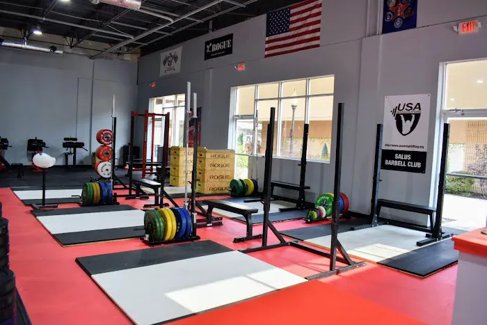 Salus: CrossFit, Nutrition, Personal Training, Barbell Club Picture 2