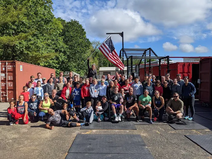 Salus: CrossFit, Nutrition, Personal Training, Barbell Club Picture 7