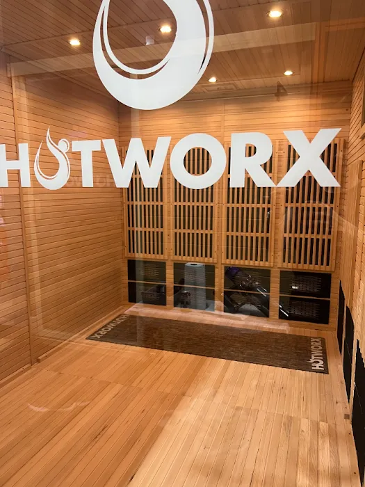 HOTWORX - Middletown, NJ Picture 2
