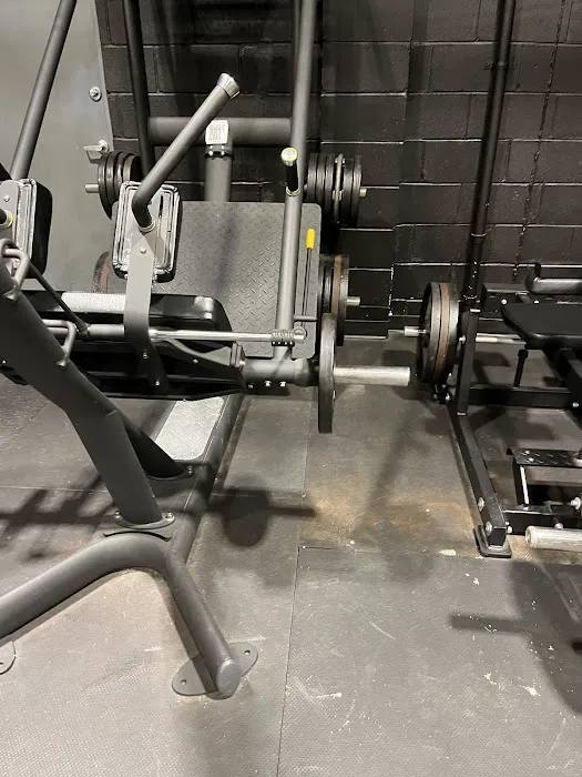 Lubischer's Burn and Blast Body Lab Picture 4