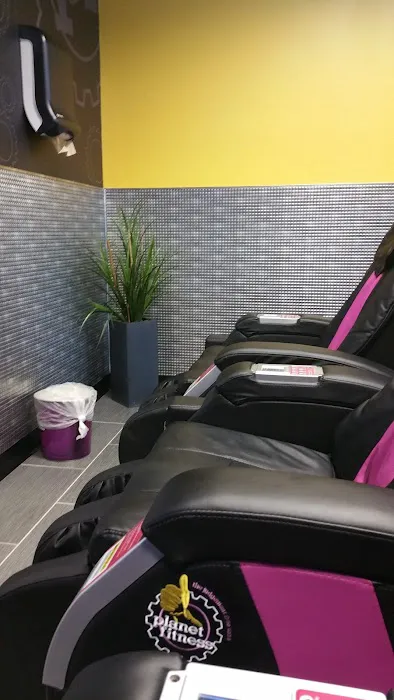 Planet Fitness Picture 7