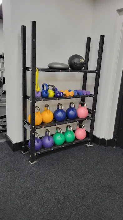 Topshelf Fitness Center & Supplement Store Picture 4