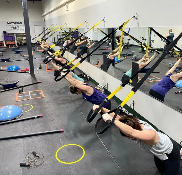 Studio M Team Focused Fitness Training Picture 9