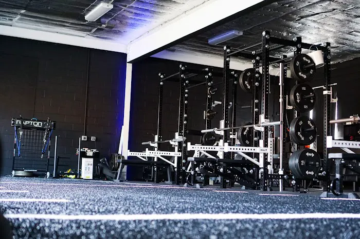 DISTRICT Training: Sports Performance + Fitness Coaching Picture 4