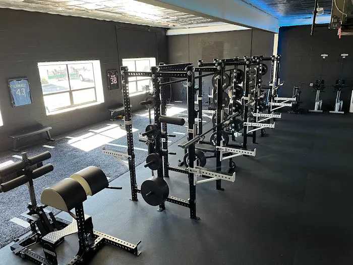 DISTRICT Training: Sports Performance + Fitness Coaching Picture 6