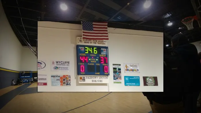 Highland View Academy Gymnasium Picture 4