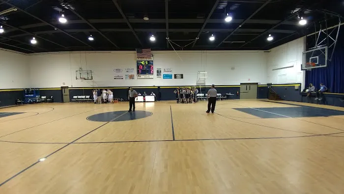 Highland View Academy Gymnasium Picture 2