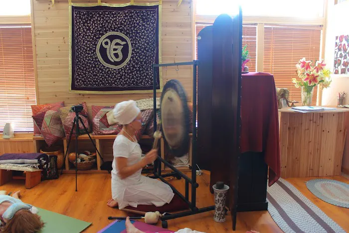 Sat Nam Yoga Center Picture 1