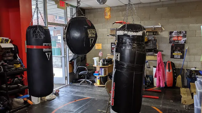 Manny's Old School Boxing Gym Picture 6
