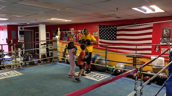 Manny's Old School Boxing Gym Picture 2