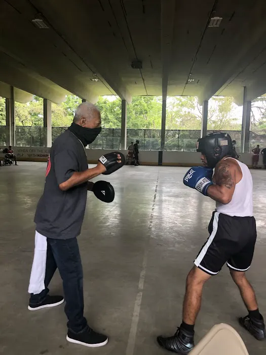 Manny's Old School Boxing Gym Picture 3