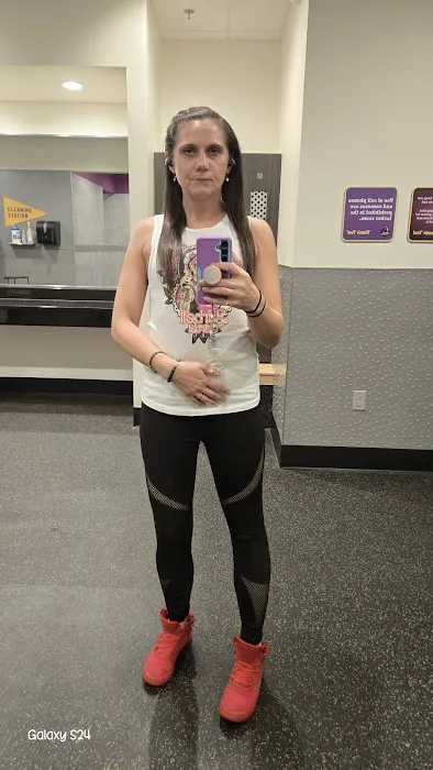 Planet Fitness Picture 2
