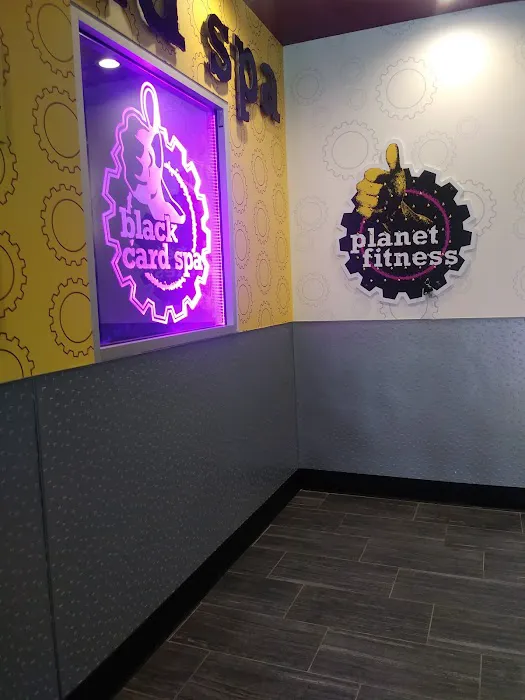 Planet Fitness Picture 7