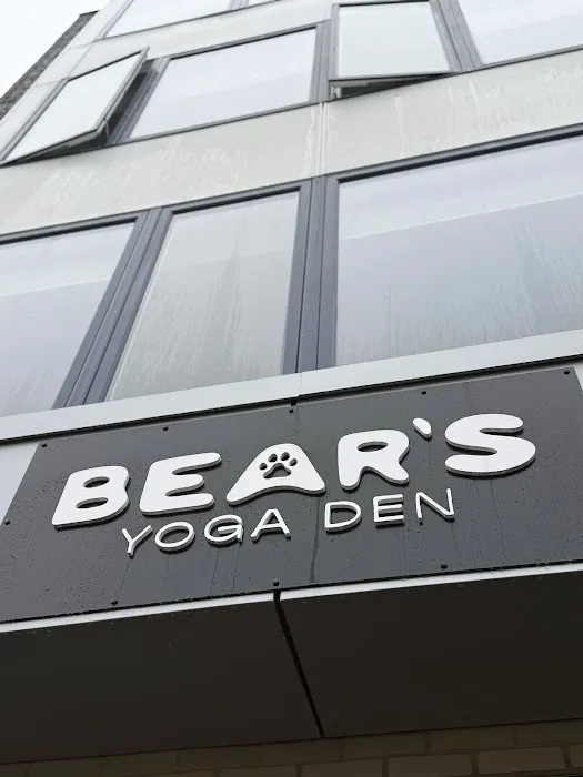 Bear's Yoga Den Picture 6