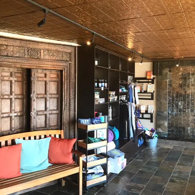 Prana Yoga Center Picture 2
