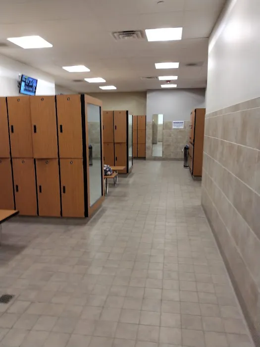 LA Fitness Picture 6