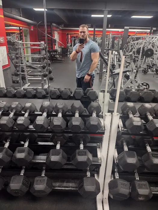 Hagerstown Sports Club and Fitness Picture 1
