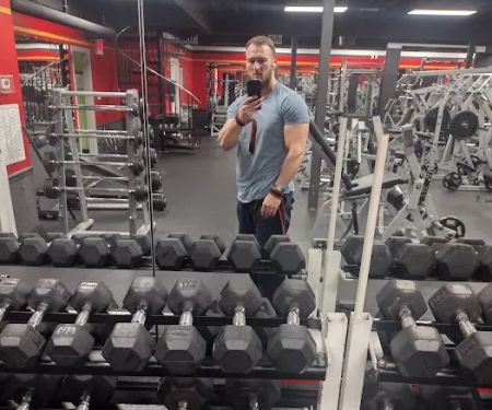 Hagerstown Sports Club and Fitness