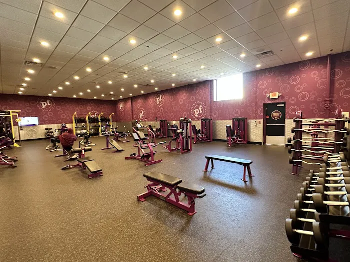 Planet Fitness Picture 5