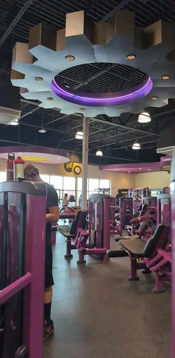 Planet Fitness Picture 2