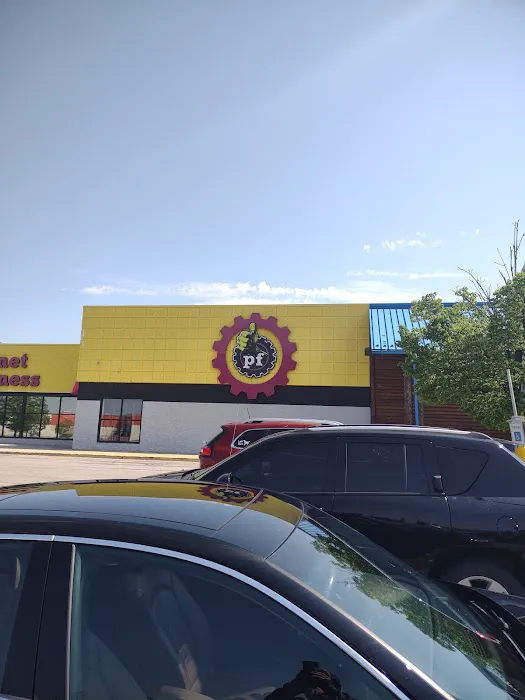 Planet Fitness Picture 8