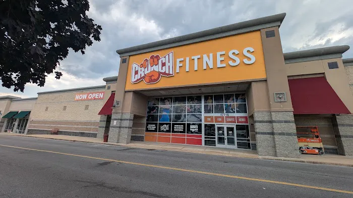 Crunch Fitness - Hagerstown Picture 3