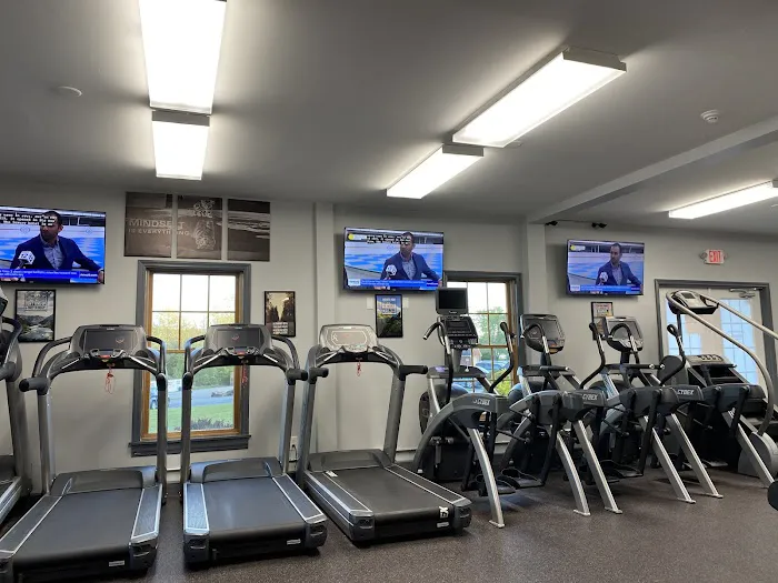Highlander 24/7 Fitness Picture 2