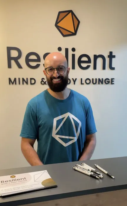 Resilient Mind and Body Lounge Picture 3