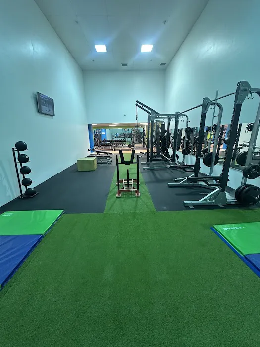 Envy Sports Club & Pools Picture 10