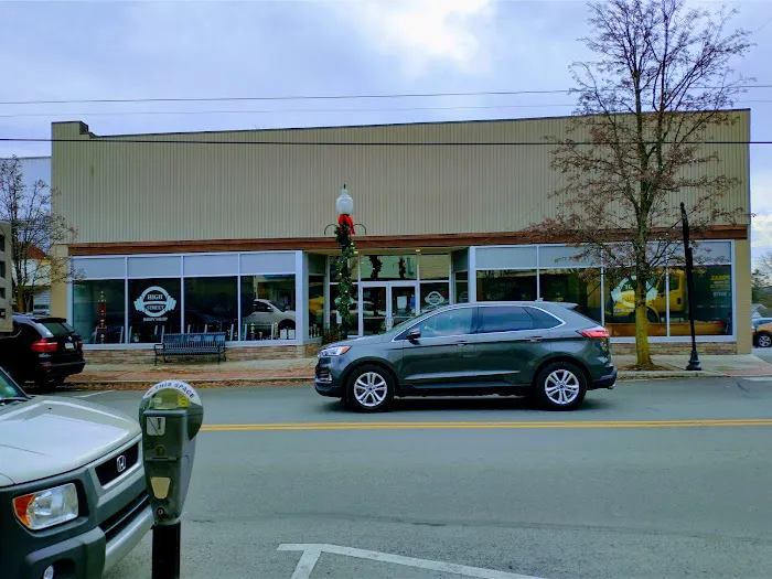 High Street Body Shop Picture 1